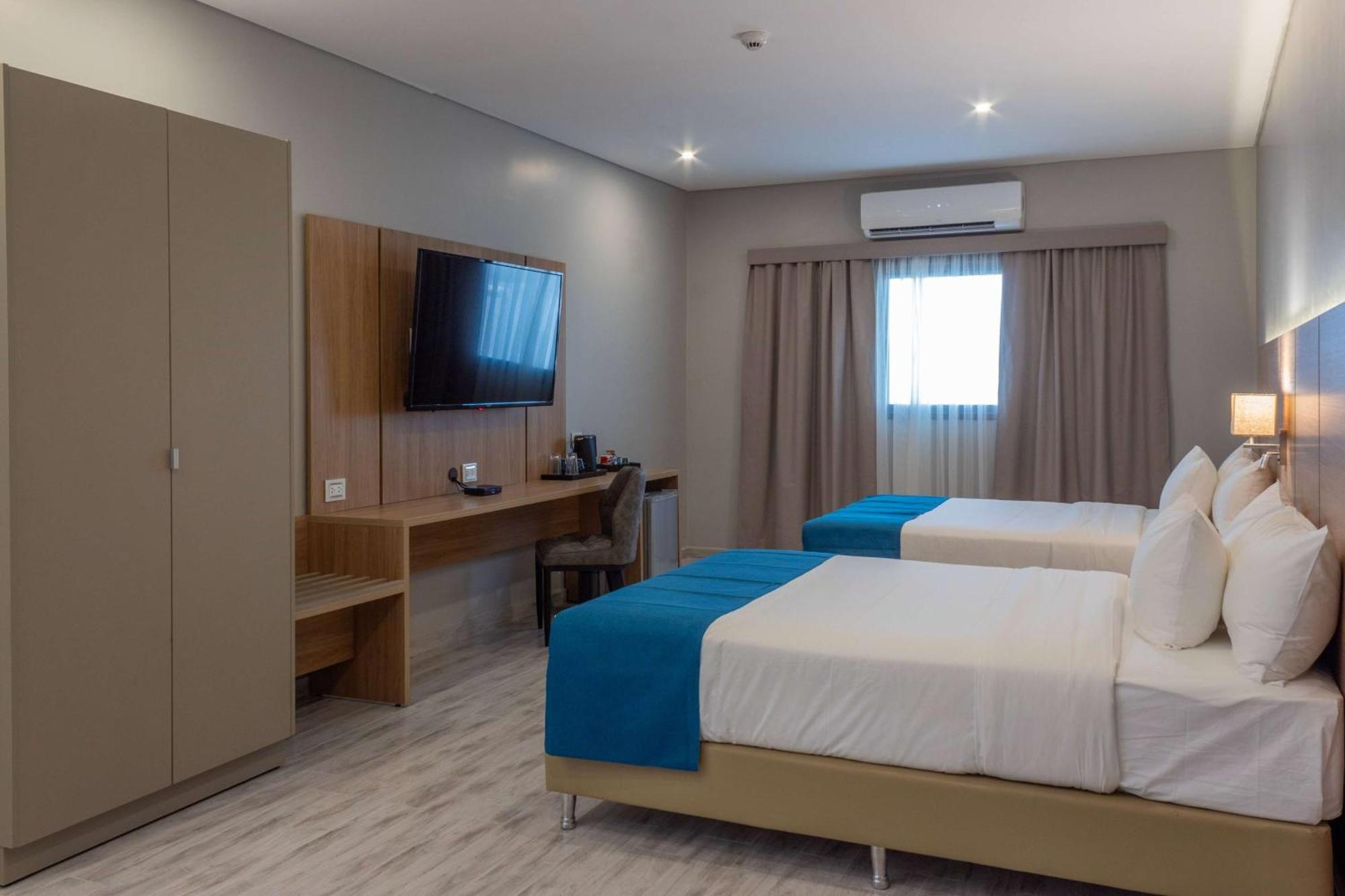 Tryp By Wyndham Asuncion Hotel Bagian luar foto