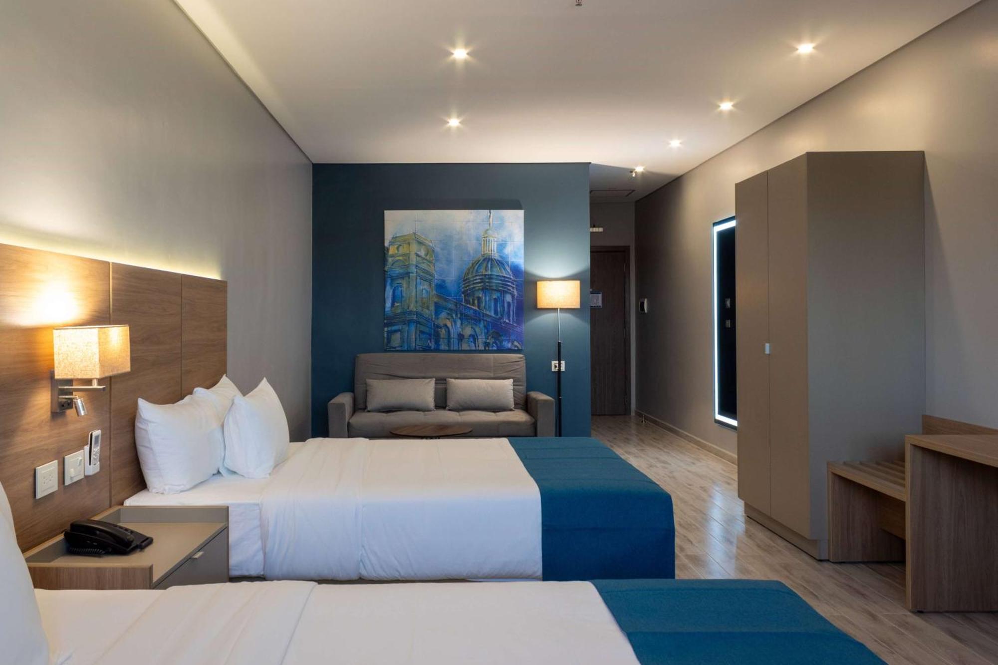 Tryp By Wyndham Asuncion Hotel Bagian luar foto